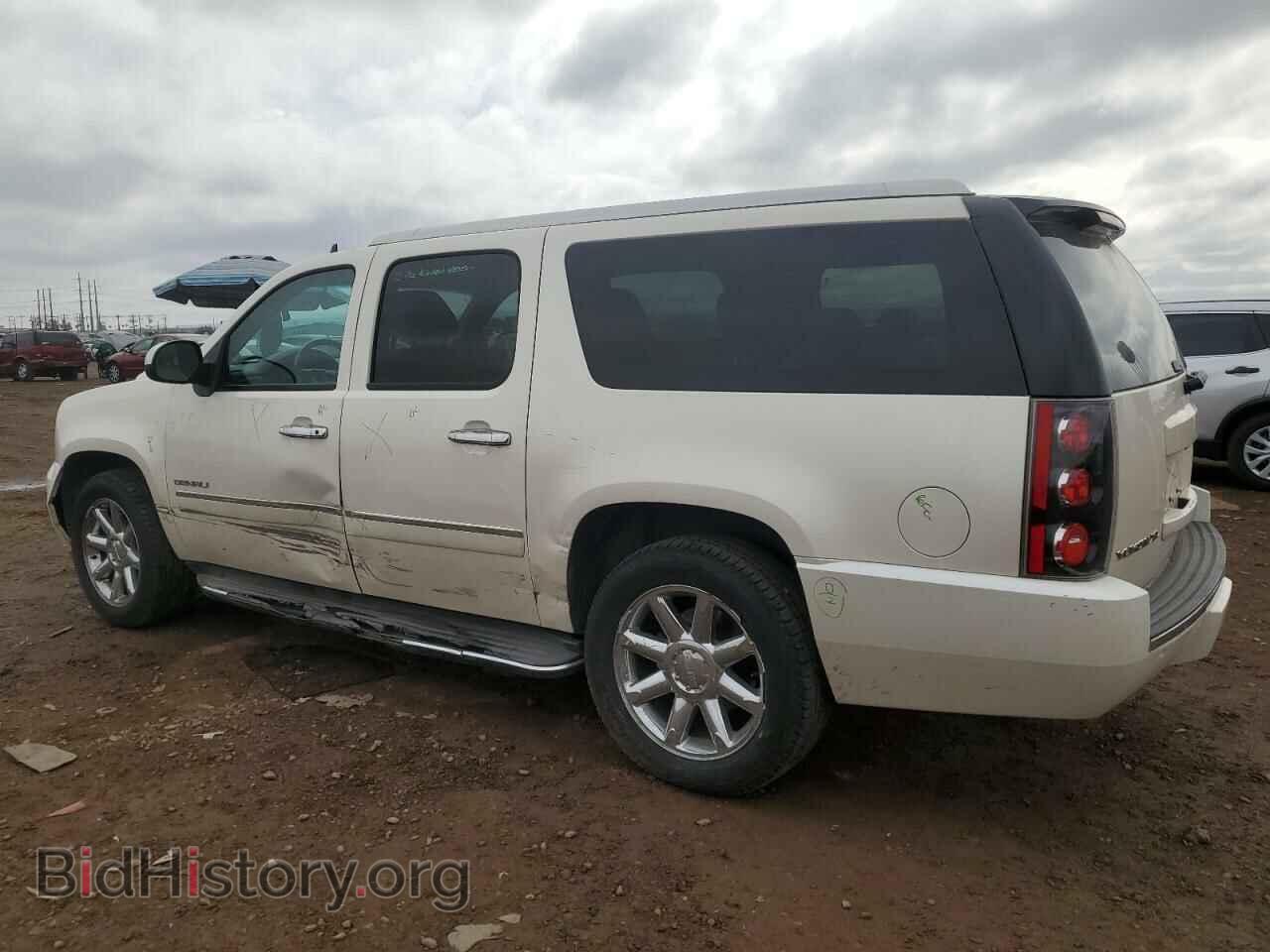 2013 GMC YUKON - VIN: 1GKS2MEF2DR133713 - Photo 2