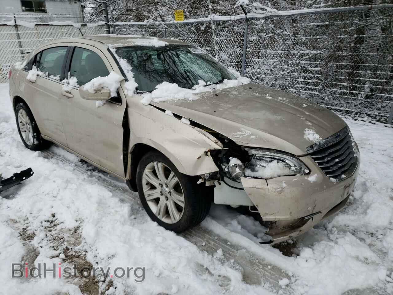 2013 CHRYSLER 200 - VIN: 1C3CCBBB1DN744881 - Фото 4
