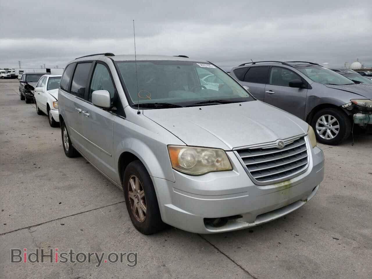 Фотография 2A4RR5D11AR337047 - CHRYSLER MINIVAN 2010