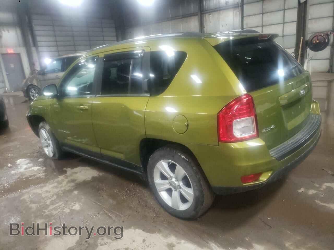 2012 JEEP COMPASS - VIN: 1C4NJDEB9CD588157 - Photo 2