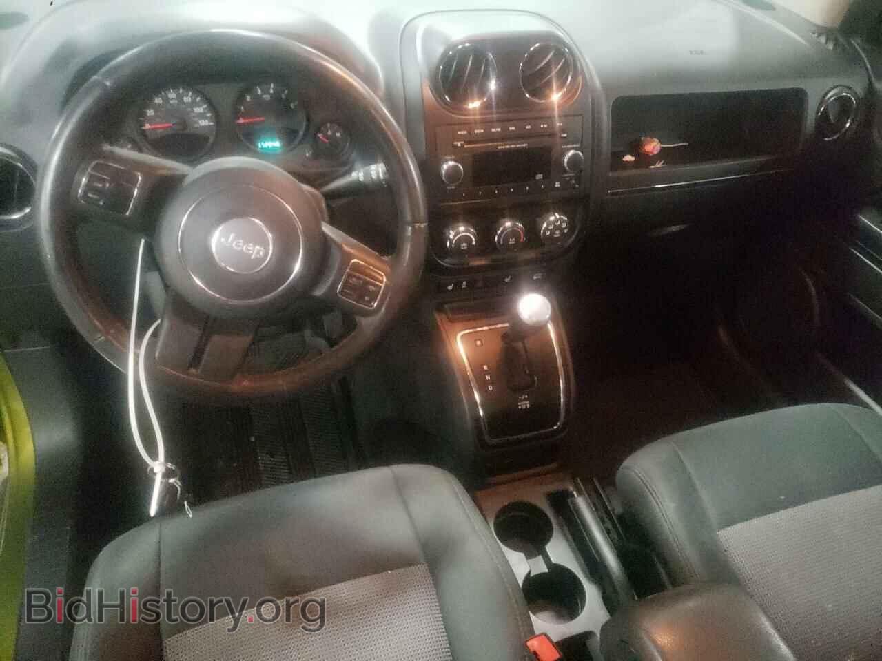 2012 JEEP COMPASS - VIN: 1C4NJDEB9CD588157 - Photo 8