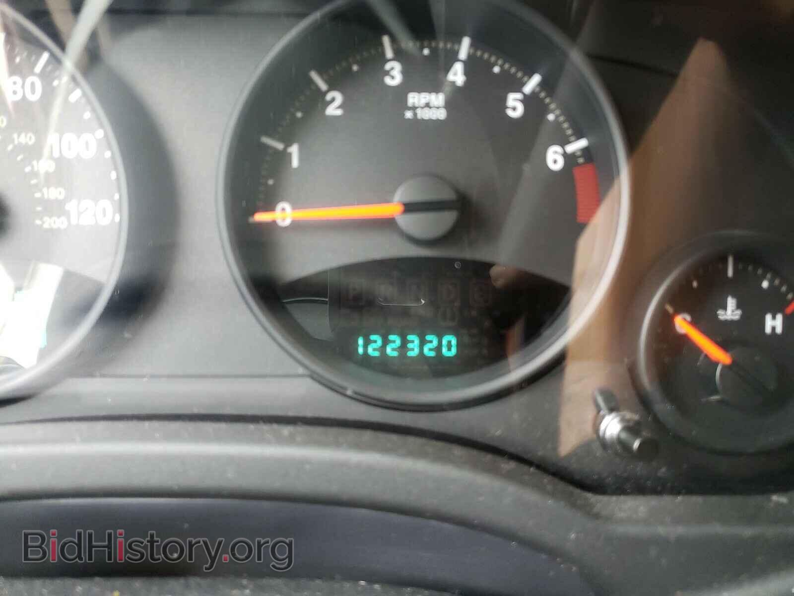 2011 JEEP COMPASS - VIN: 1J4NF1FB5BD223675 - Фото 8