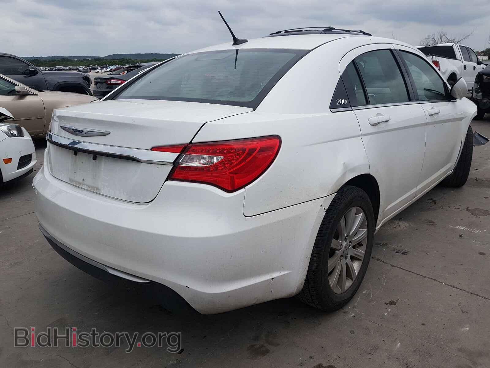 2013 CHRYSLER 200 - VIN: 1C3CCBBB5DN549530 - Фото 4