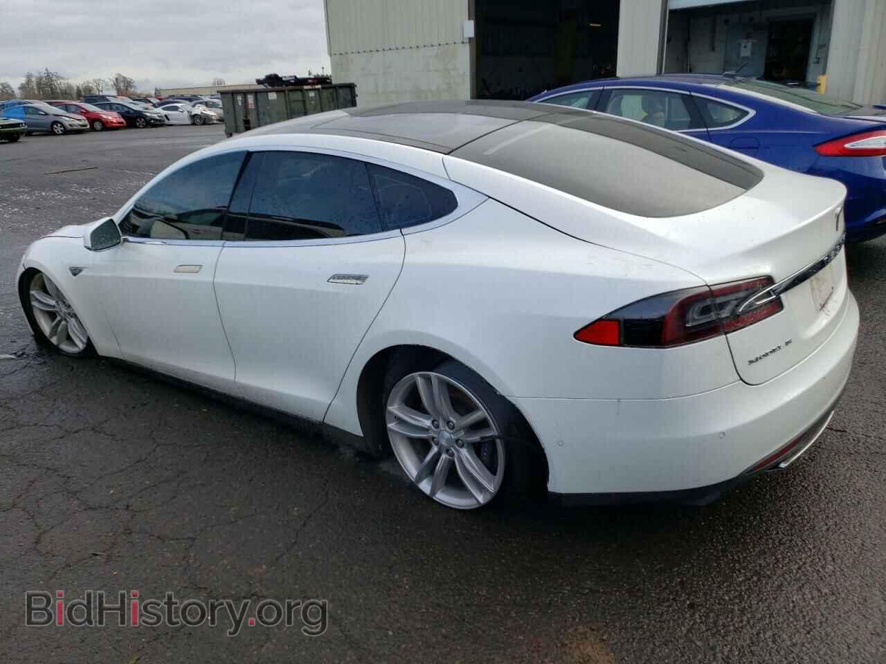 2015 TESLA MODEL S - VIN: 5YJSA1E28FF107412 - Photo 2