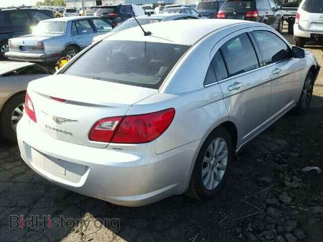2010 CHRYSLER SEBRING - VIN: 1C3CC5FB2AN222719 - Фото 4