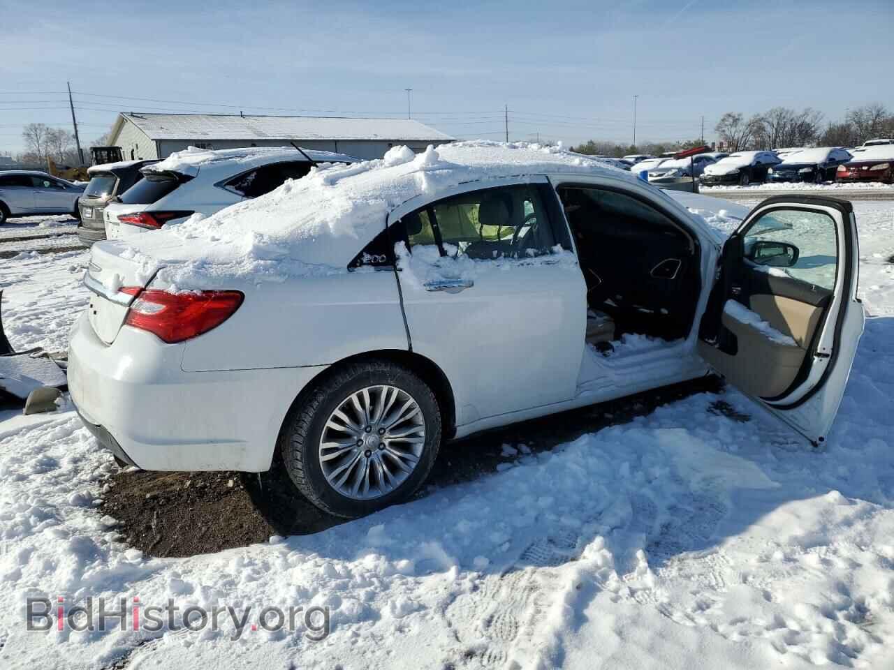 2011 CHRYSLER 200 - VIN: 1C3BC2FB1BN580390 - Фото 3