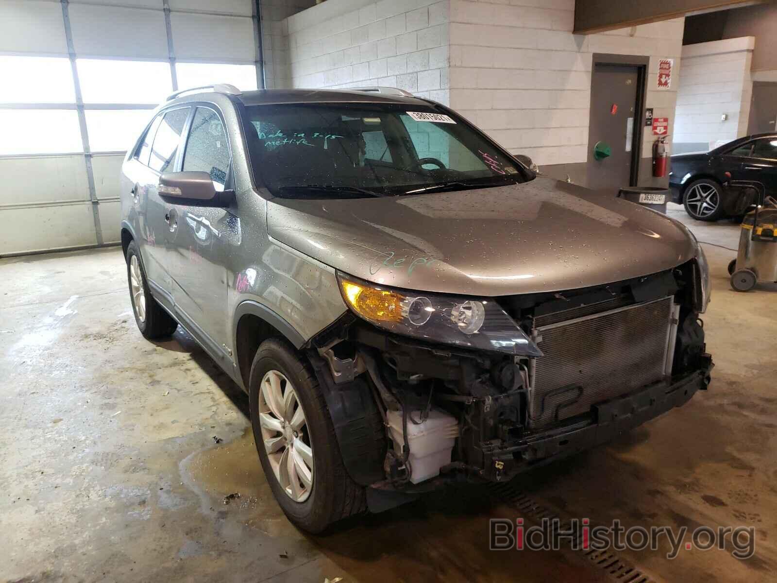 Photo 5XYKTDA28BG067627 - KIA SORENTO 2011