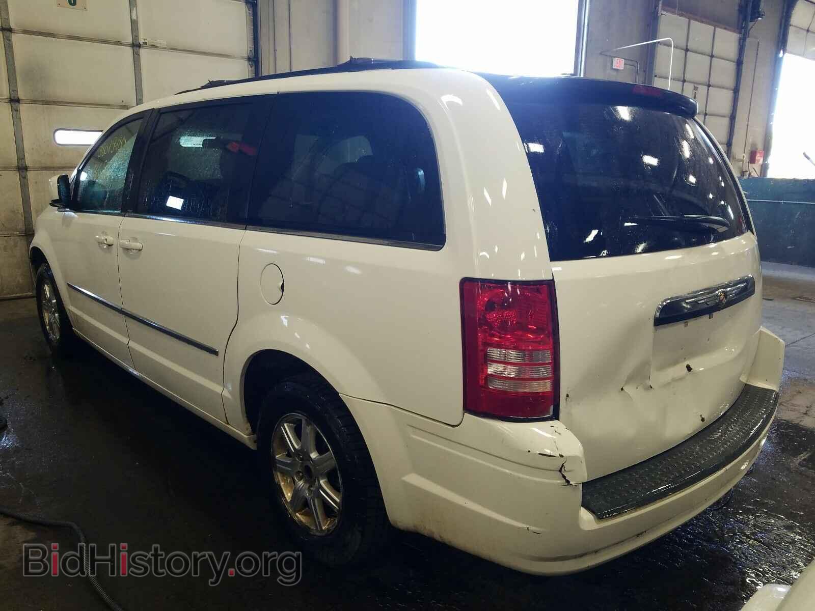 2009 CHRYSLER MINIVAN - VIN: 2A8HR54179R674425 - Фото 3