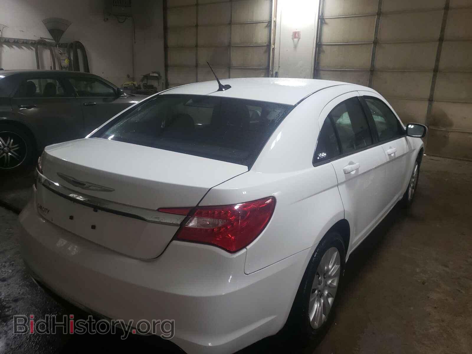 2013 CHRYSLER 200 - VIN: 1C3CCBAB0DN634681 - Фото 4
