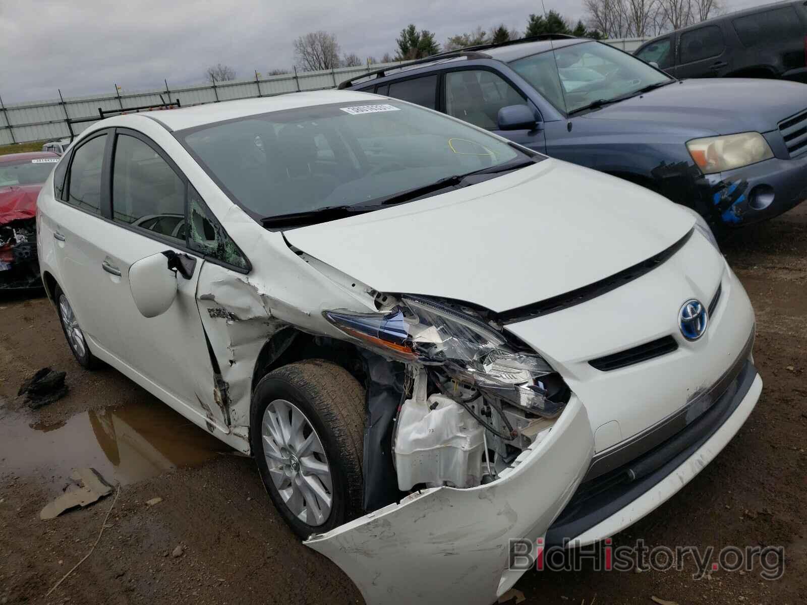 Фотография JTDKN3DP5D3048035 - TOYOTA PRIUS 2013