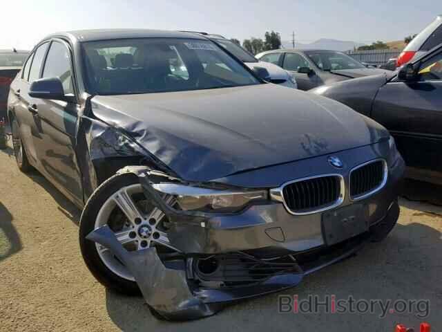 Photo WBA3C1C55DF439759 - BMW 3 SERIES 2013