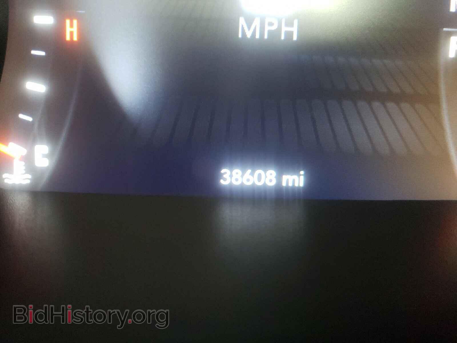 2018 DODGE CHALLENGER - VIN: 2C3CDZAG4JH311210 - Фото 8