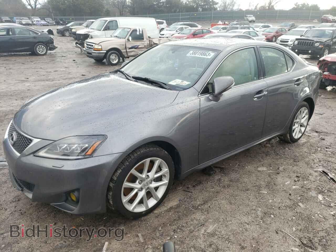 Photo JTHCE5C21D5003134 - LEXUS IS 2013