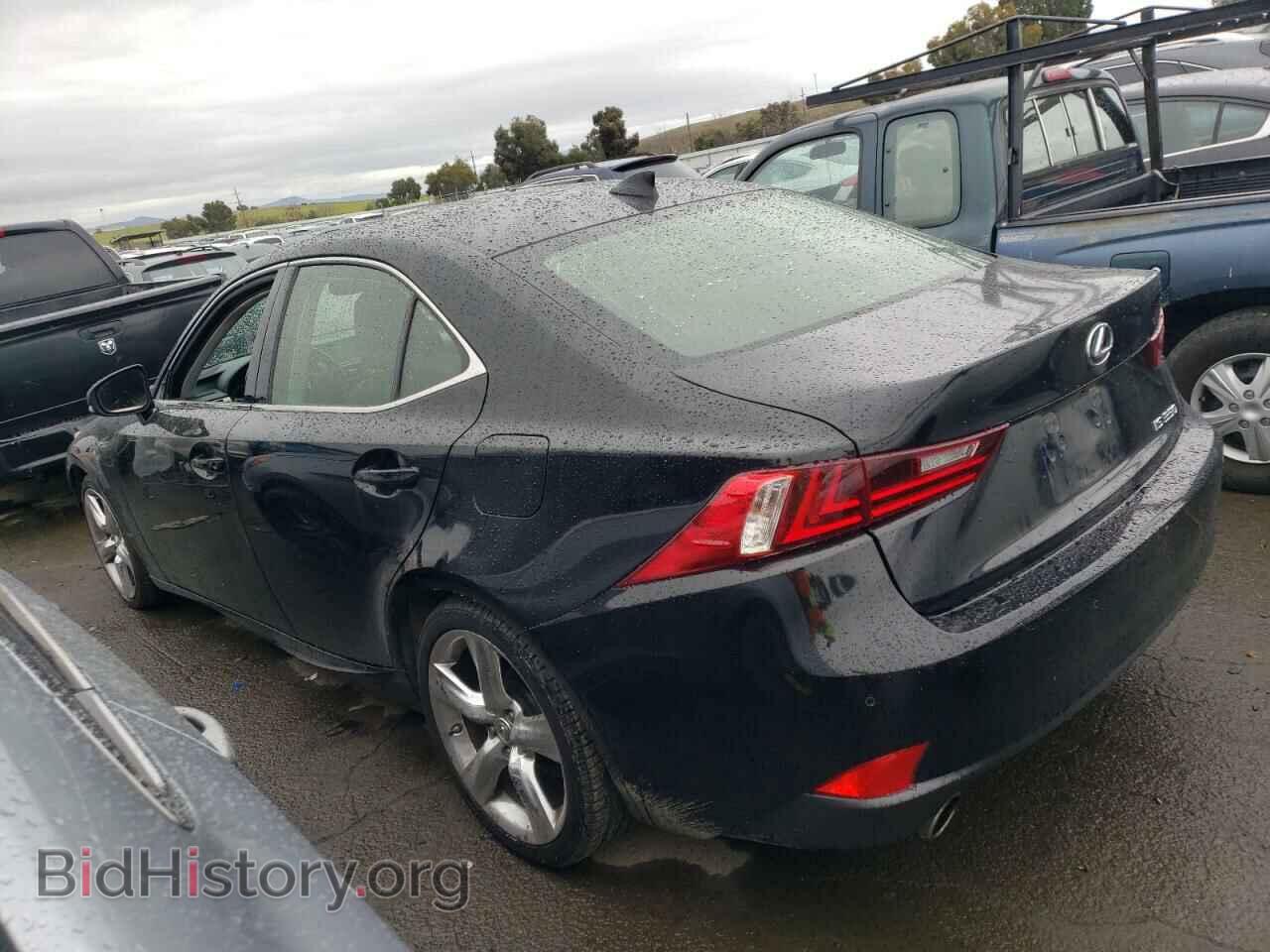 2014 LEXUS IS - VIN: JTHBE1D25E5007143 - Photo 2