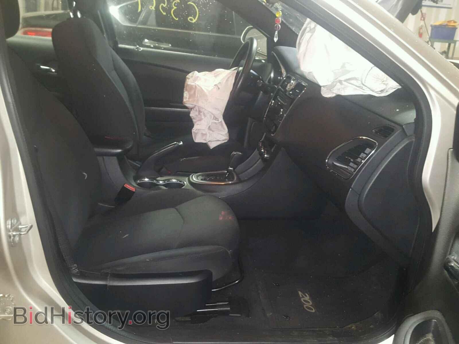 2013 CHRYSLER 200 - VIN: 1C3CCBAB7DN669556 - Photo 5