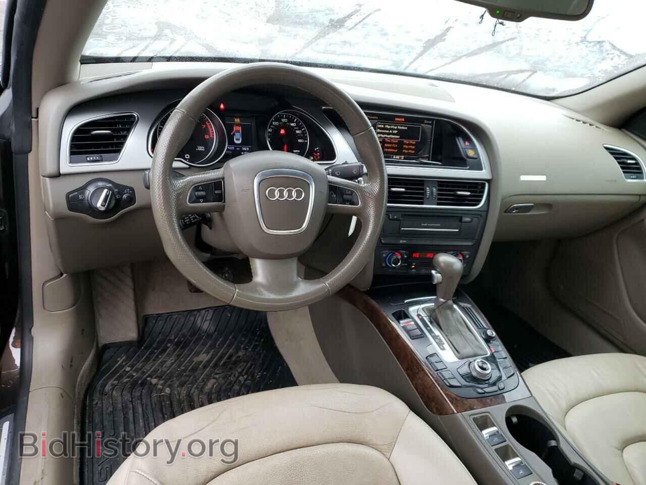 2011 AUDI A5 - VIN: WAULFAFH2BN010885 - Photo 8