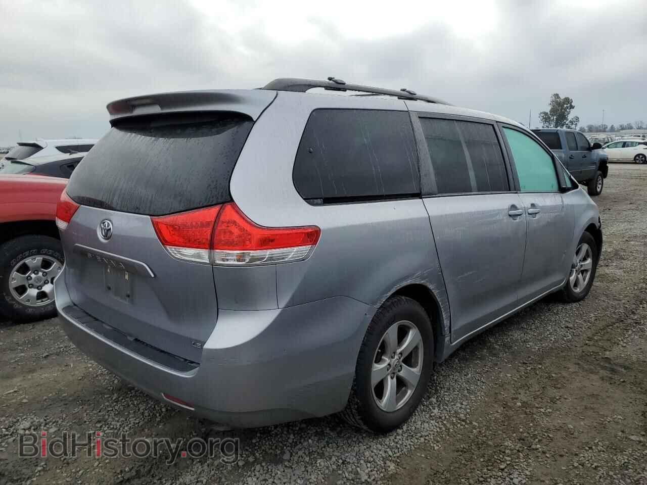 2012 TOYOTA All Models - VIN: 5TDKK3DC1CS218930 - Фото 3