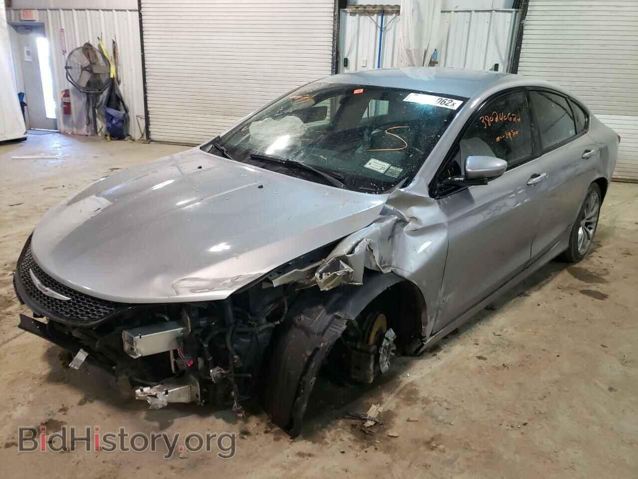 2016 CHRYSLER 200 - VIN: 1C3CCCBB7GN113725 - Фото 2
