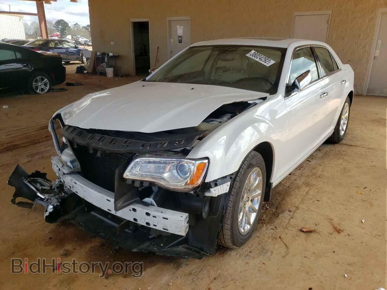 2011 CHRYSLER 300 - VIN: 2C3CA5CG0BH549703 - Фото 2
