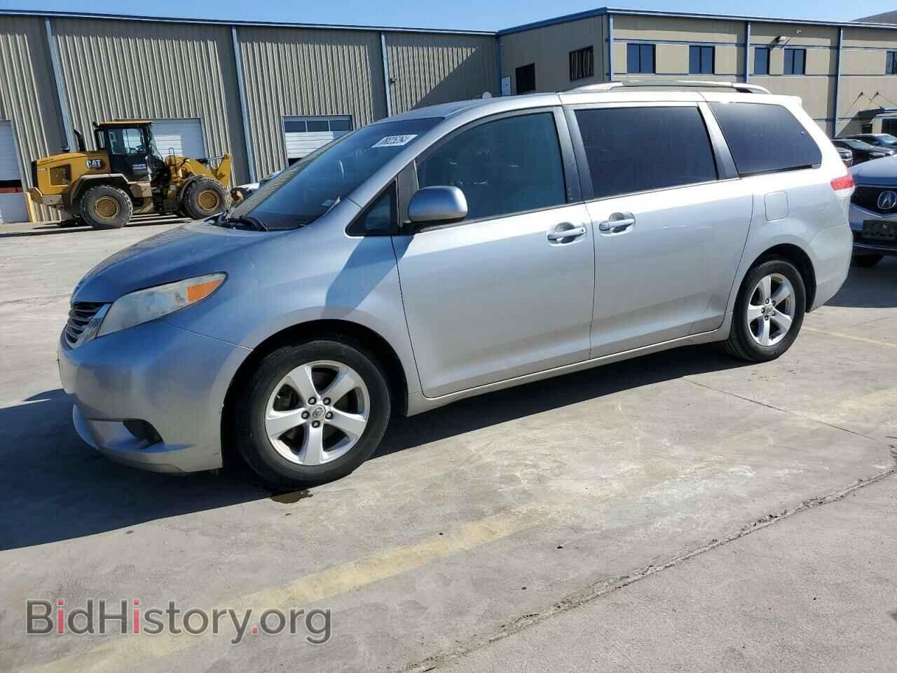 Photo 5TDKK3DC4BS093775 - TOYOTA All Models 2011