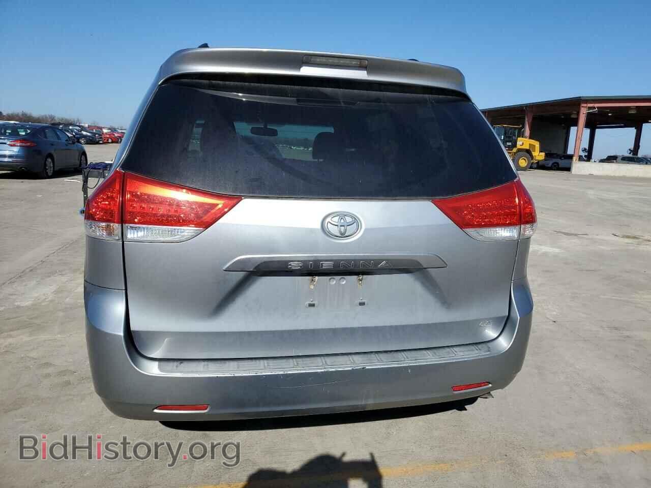 2011 TOYOTA All Models - VIN: 5TDKK3DC4BS093775 - Фото 6