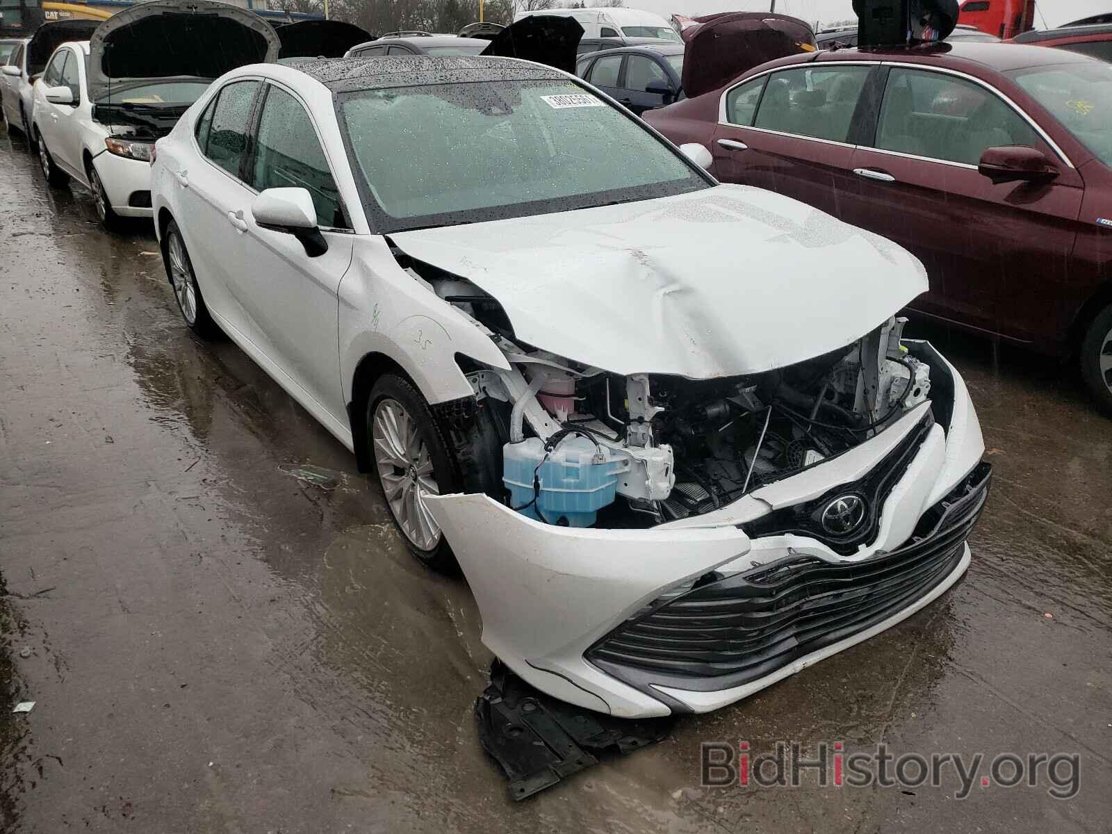 Photo 4T1F11AK2LU320393 - TOYOTA CAMRY 2020