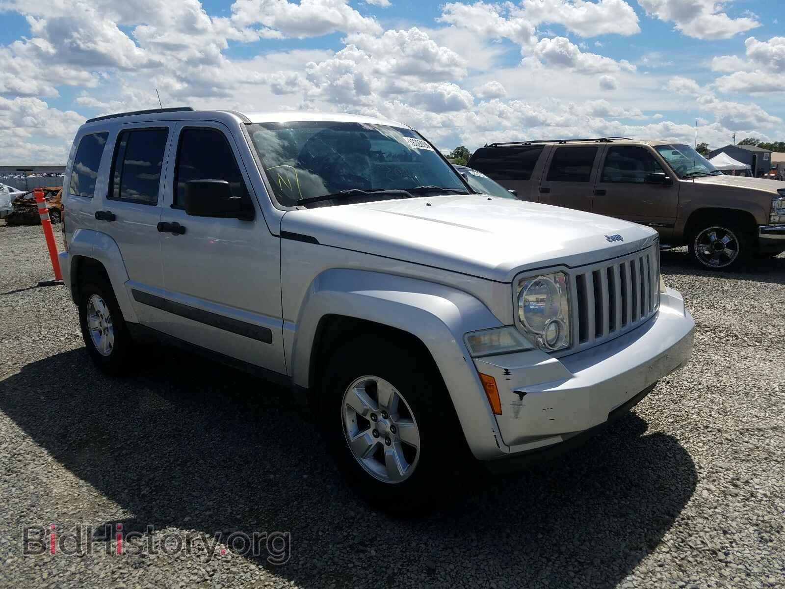 Фотография 1J4PP2GK4BW541527 - JEEP LIBERTY 2011