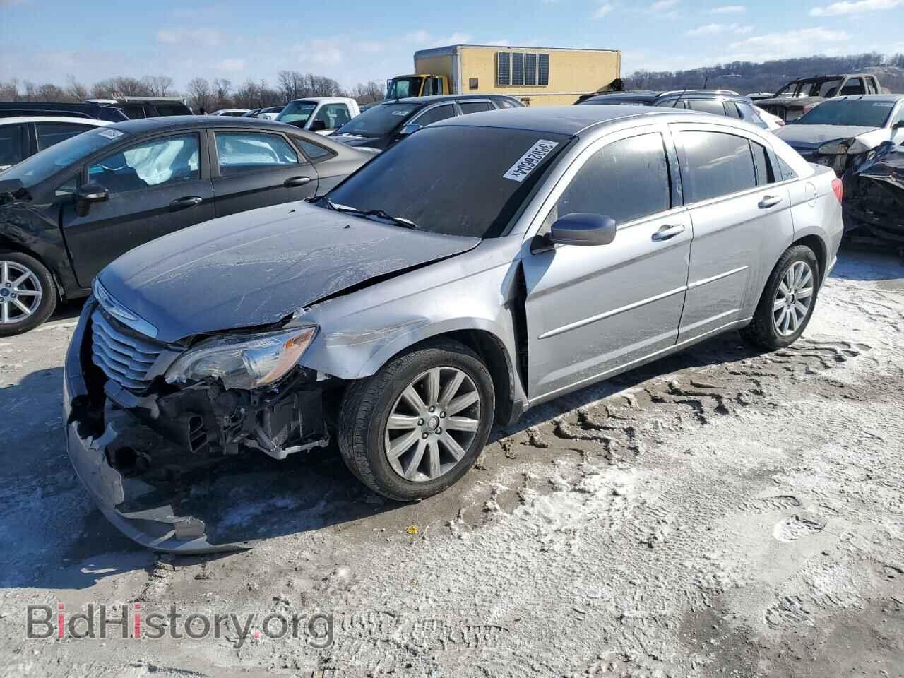 Фотография 1C3CCBBG0DN704190 - CHRYSLER 200 2013