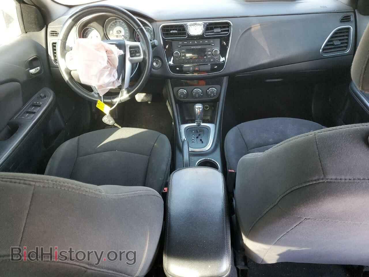 2013 CHRYSLER 200 - VIN: 1C3CCBBG0DN704190 - Фото 8