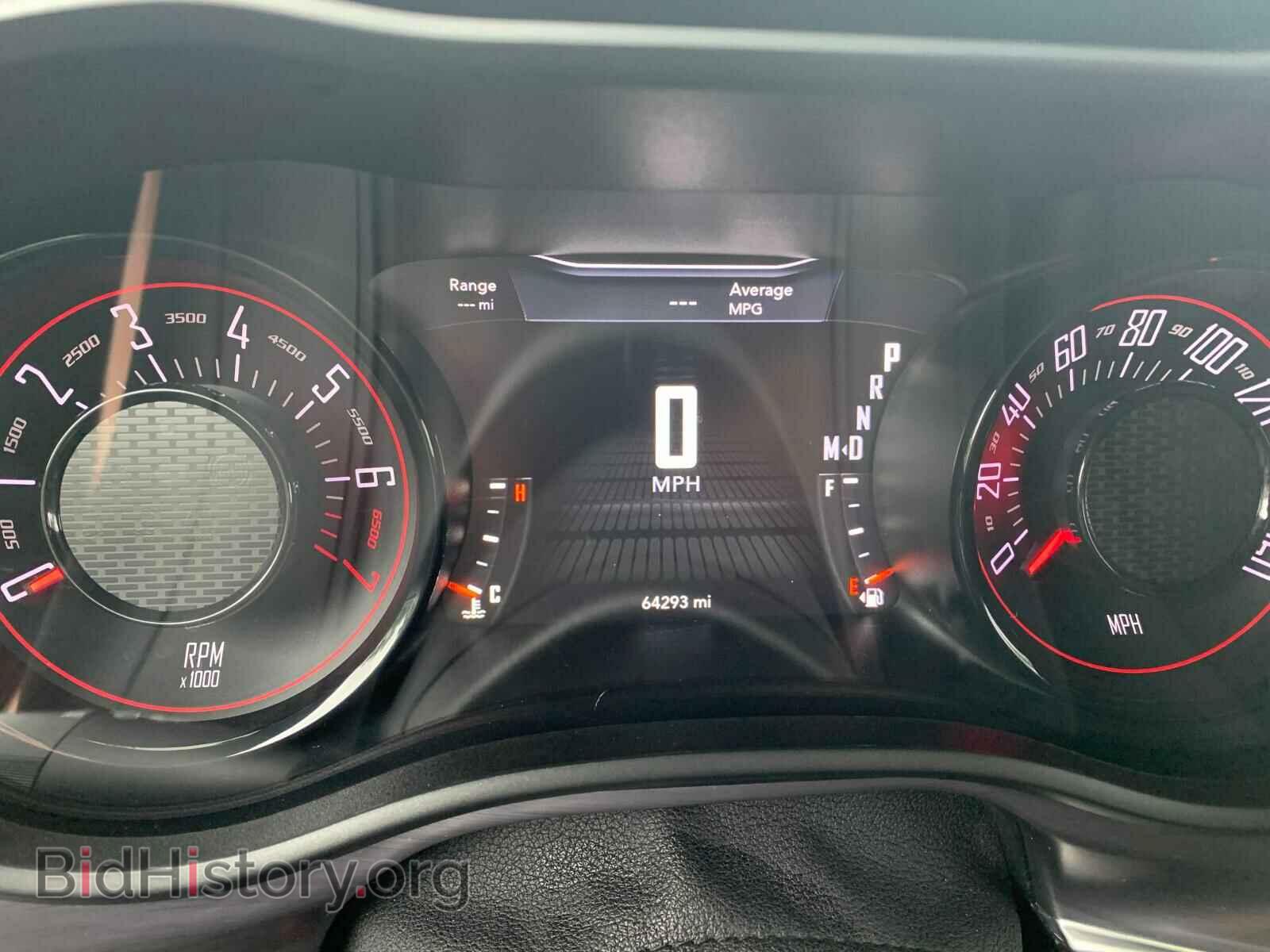 2017 DODGE CHALLENGER - VIN: 2C3CDZAG8HH592289 - Фото 4
