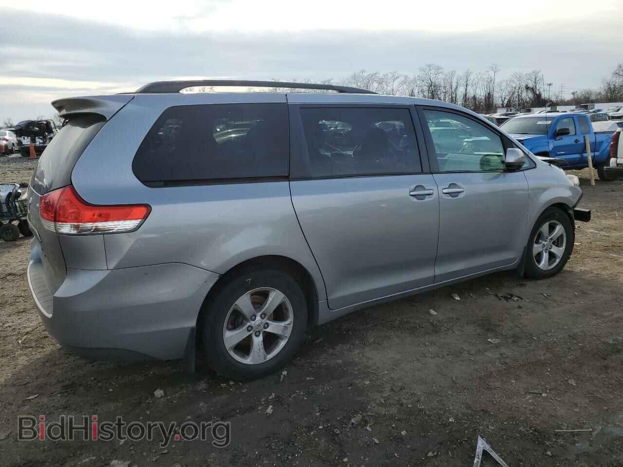 2011 TOYOTA All Models - VIN: 5TDKK3DC3BS098191 - Фото 3