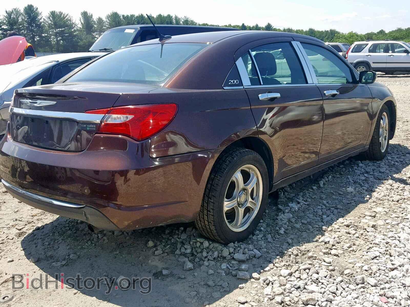 2013 CHRYSLER 200 - VIN: 1C3CCBAB0DN735820 - Фото 4
