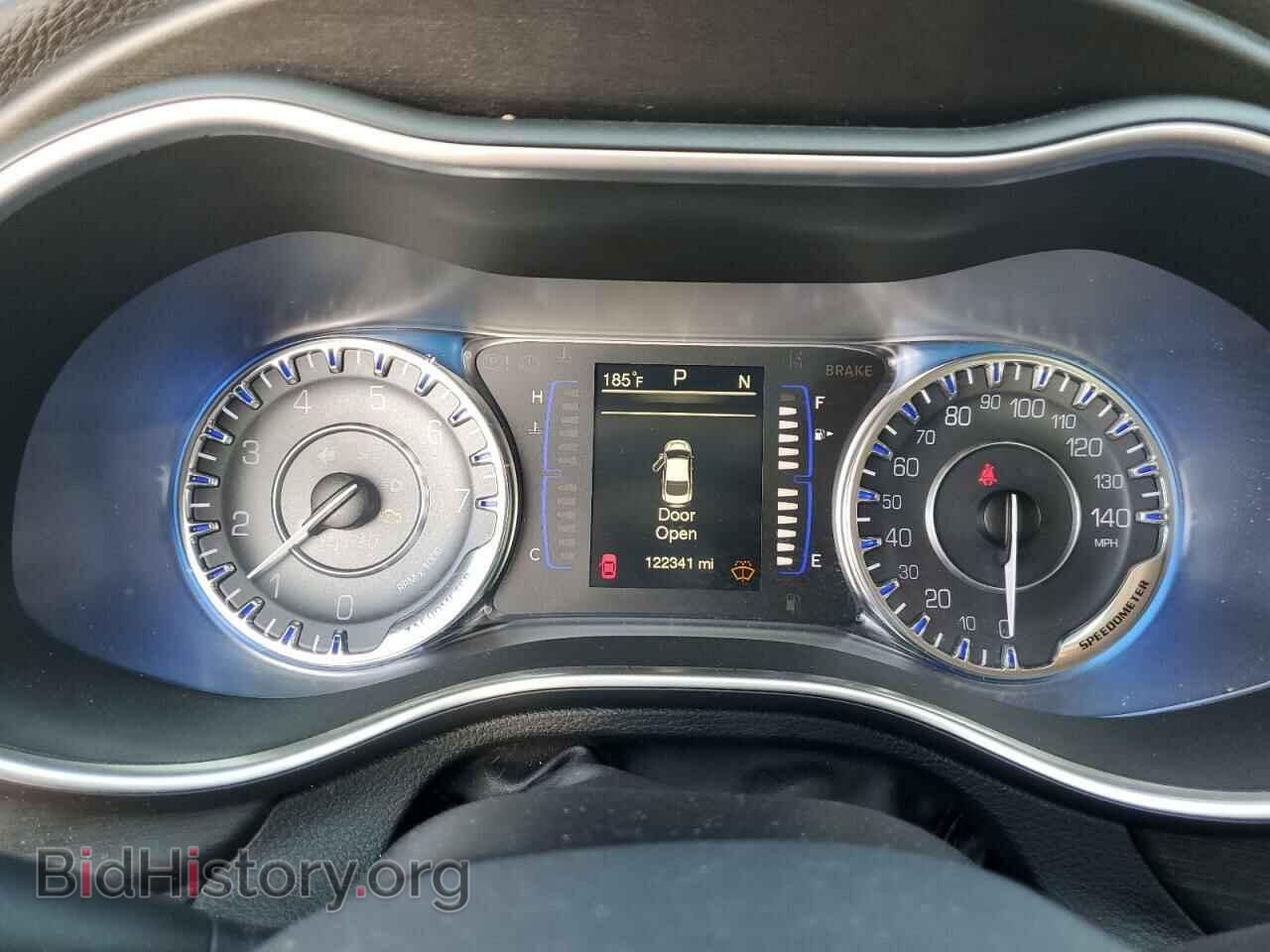 2016 CHRYSLER 200 - VIN: 1C3CCCAB5GN112638 - Фото 9