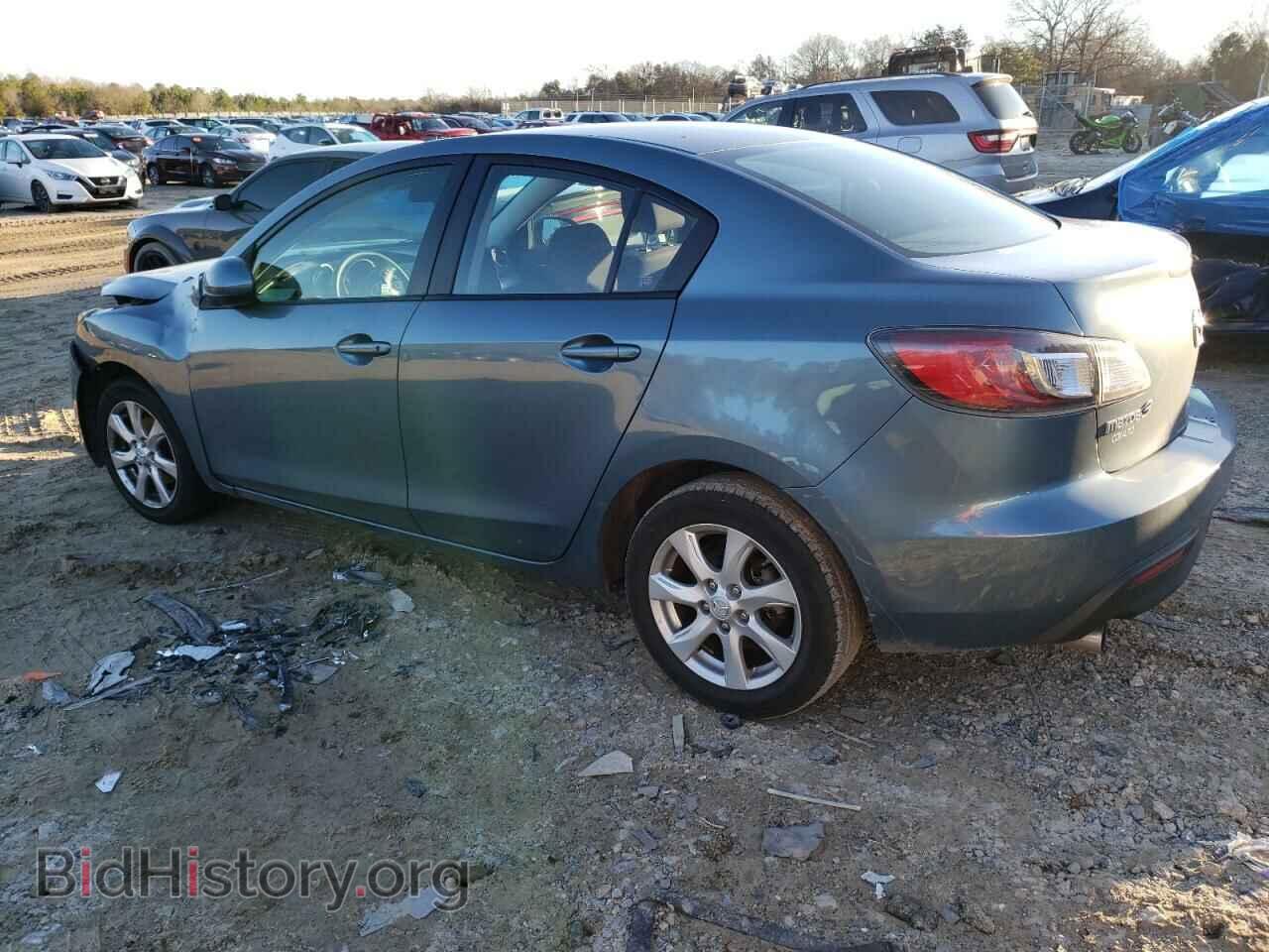 2011 MAZDA 3 - VIN: JM1BL1VG7B1361430 - Фото 2