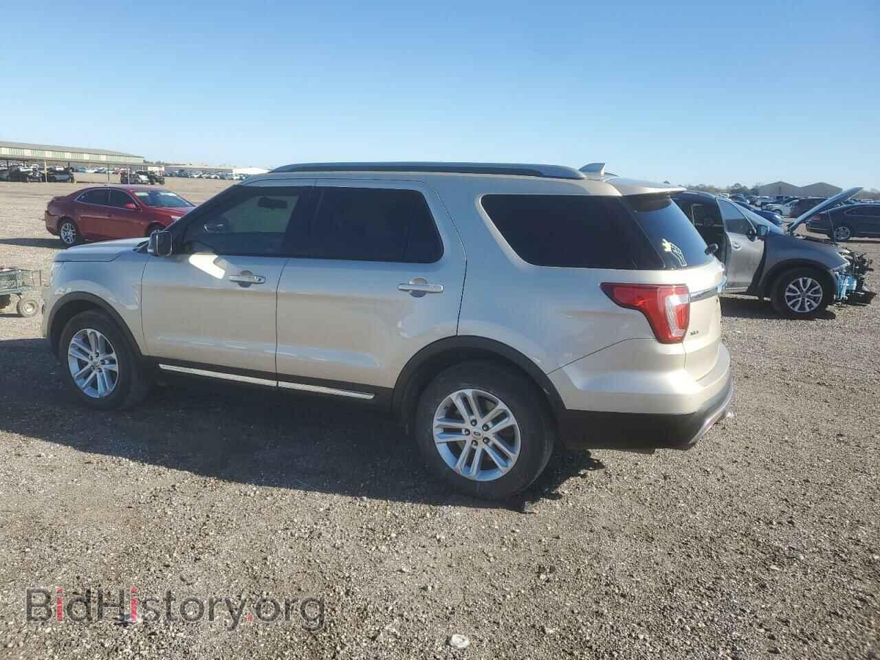 2017 FORD EXPLORER - VIN: 1FM5K7D8XHGB30956 - Photo 2