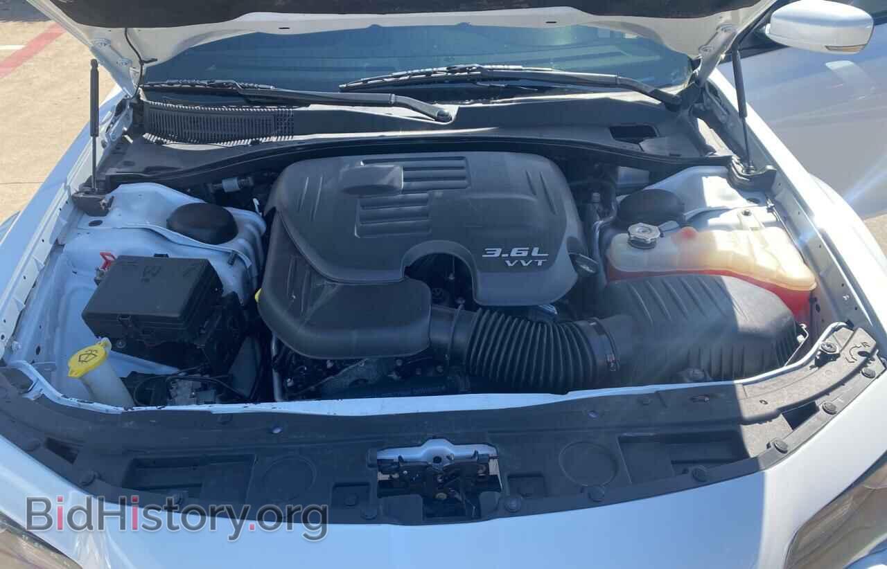 2016 CHRYSLER 300 - VIN: 2C3CCAGG5GH208737 - Фото 7