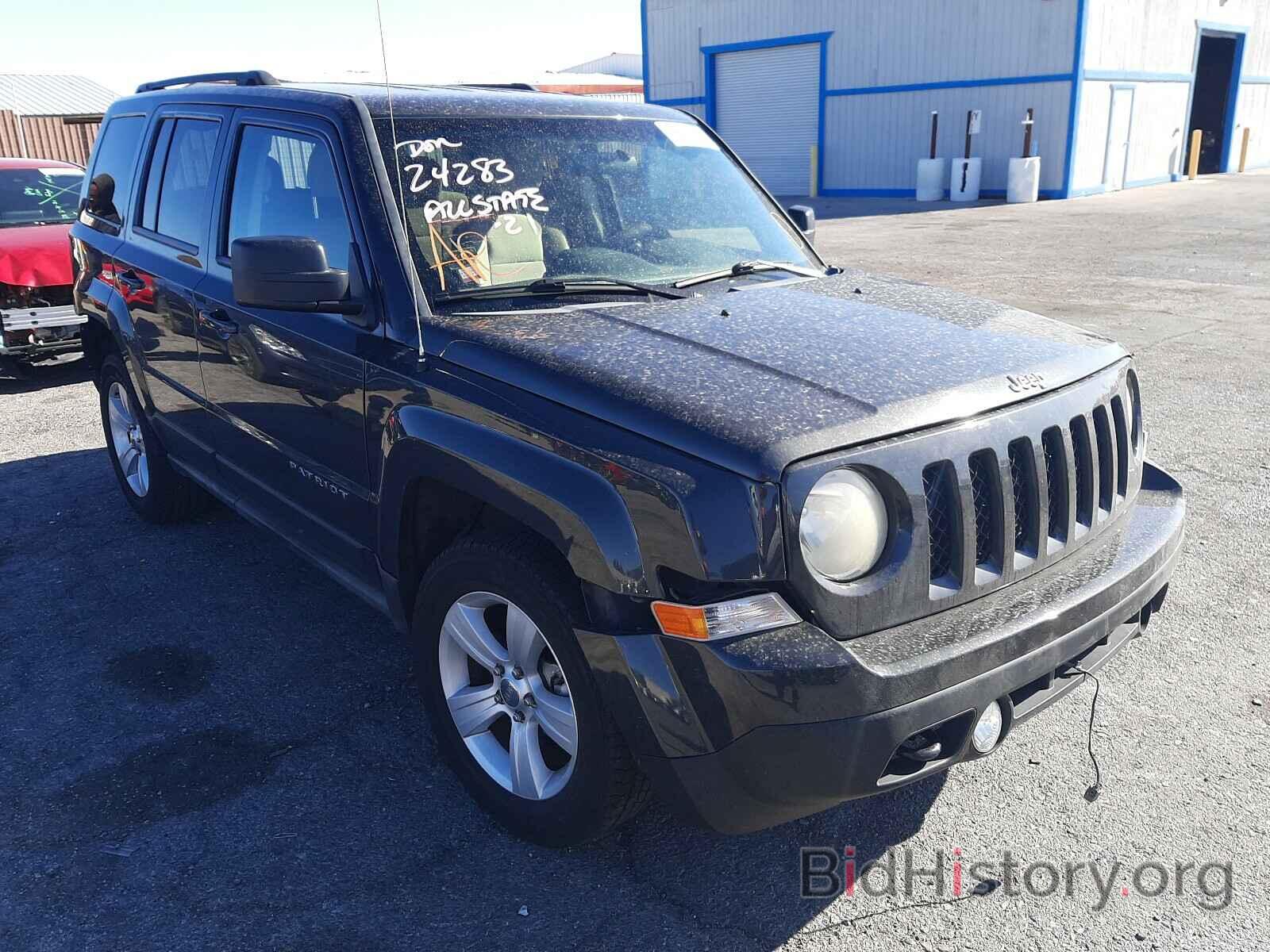 Photo 1J4NF1GB3BD112296 - JEEP PATRIOT 2011