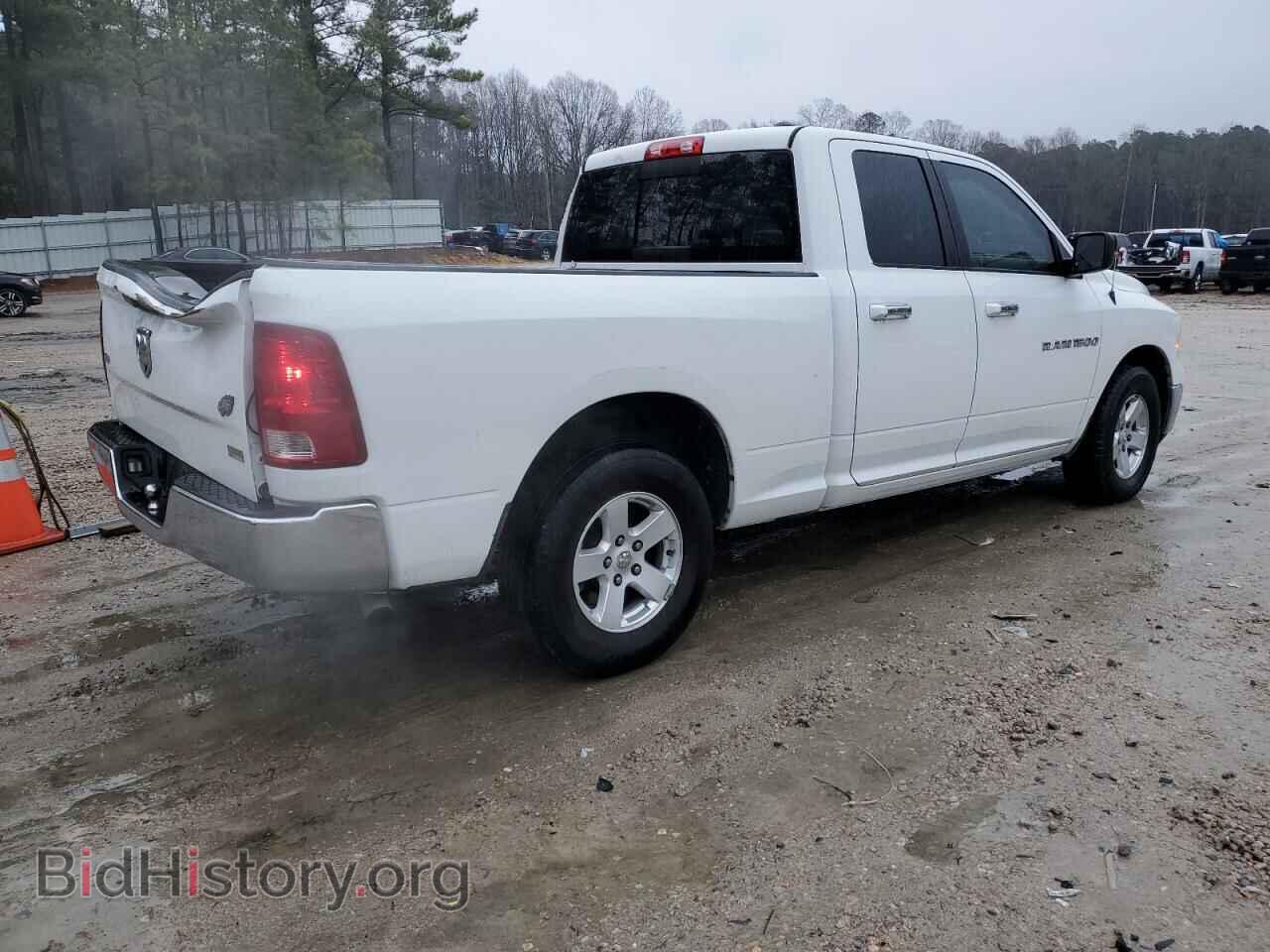 2011 DODGE RAM 1500 - VIN: 1D7RB1GPXBS696213 - Фото 3