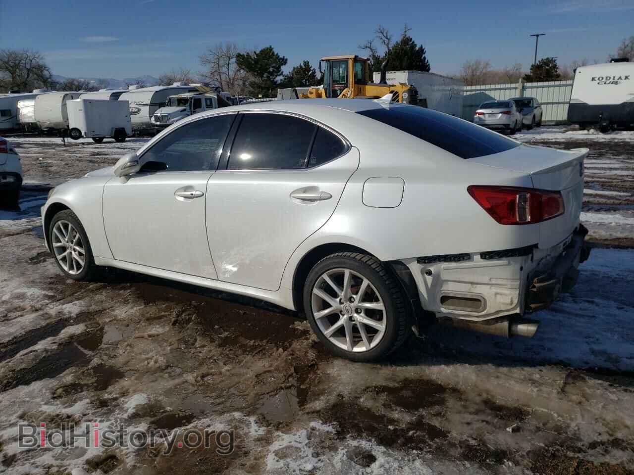 2011 LEXUS IS - VIN: JTHCF5C28B5047707 - Фото 2