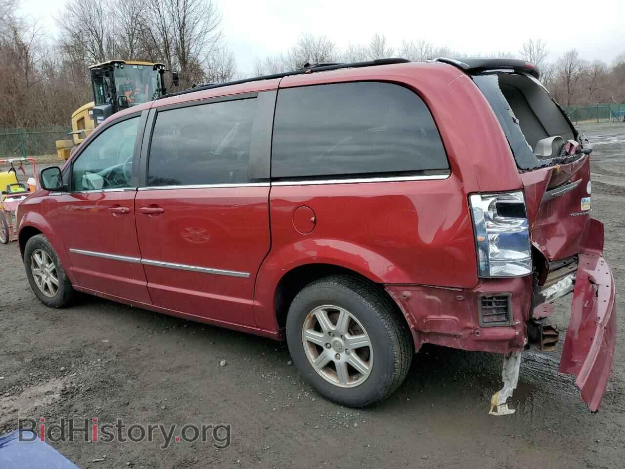 2010 CHRYSLER MINIVAN - VIN: 2A4RR5D12AR319415 - Photo 2