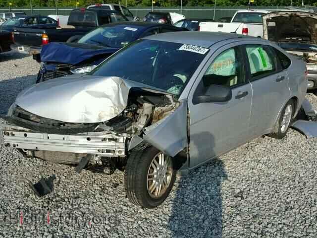 2010 FORD FOCUS - VIN: 1FAHP3FN1AW293320 - Фото 2