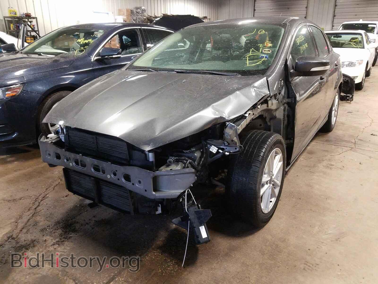 2016 FORD FOCUS - VIN: 1FADP3F28GL233176 - Фото 2