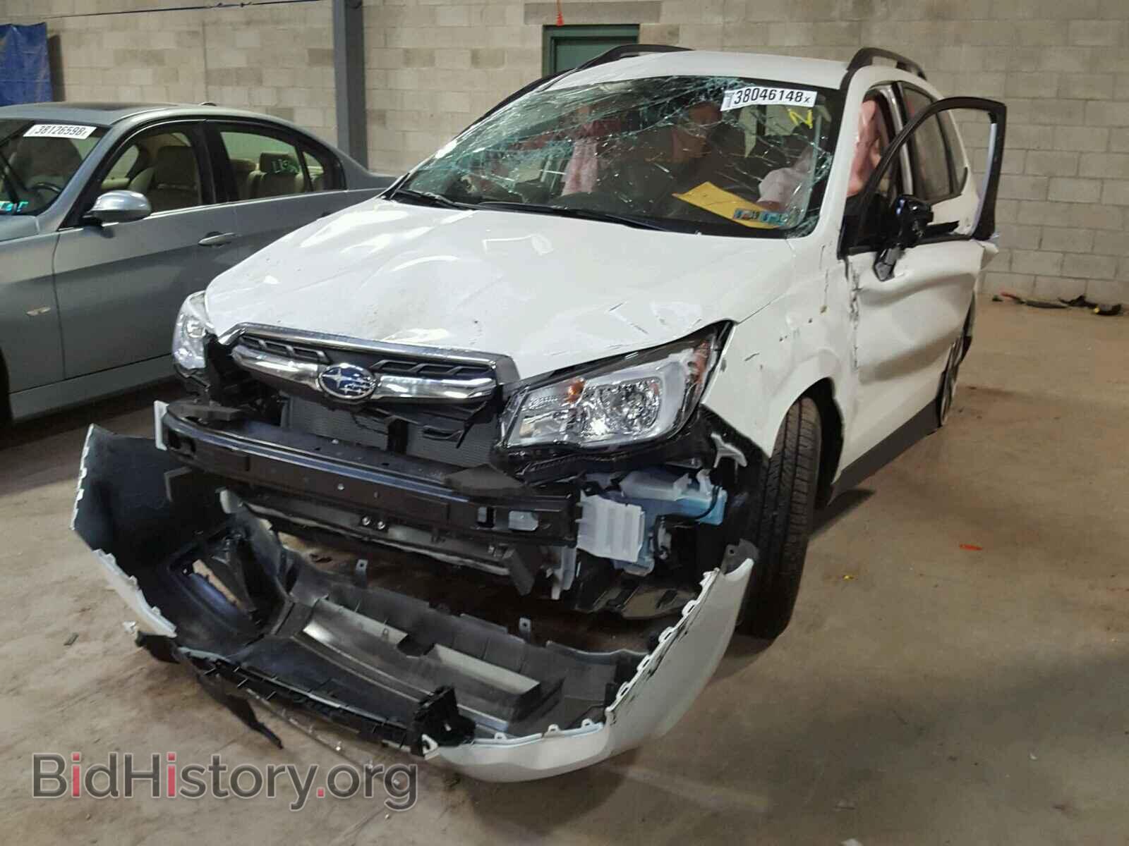 2017 SUBARU FORESTER - VIN: JF2SJABC8HH591163 - Фото 2