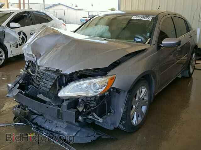 2013 CHRYSLER 200 - VIN: 1C3CCBAB2DN669173 - Фото 2