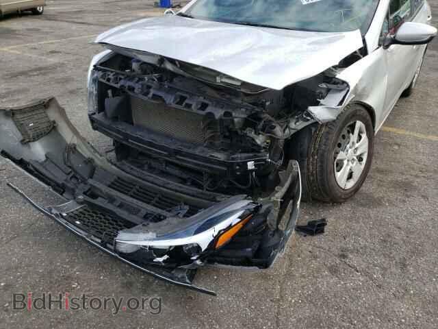 2017 KIA FORTE - VIN: 3KPFK4A73HE140912 - Фото 9