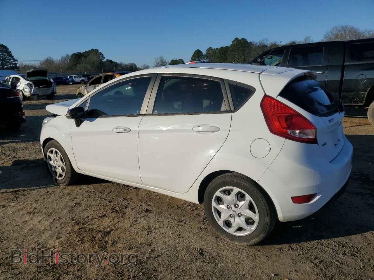 2013 FORD FIESTA - VIN: 3FADP4EJ1DM155459 - Фото 2