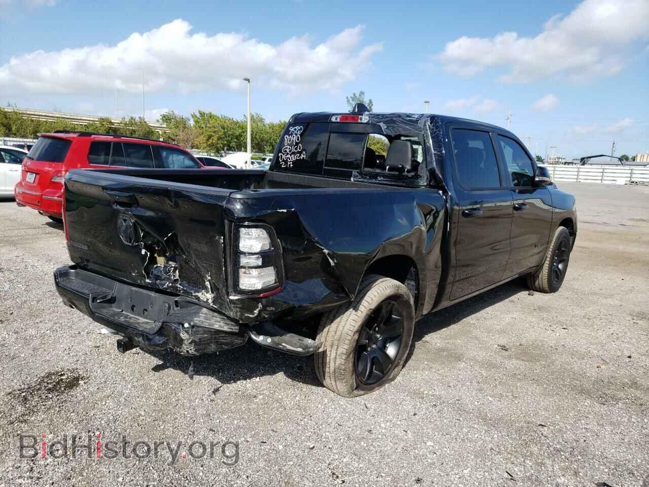 2021 RAM 1500 - VIN: 1C6RREFT0MN689582 - Фото 4