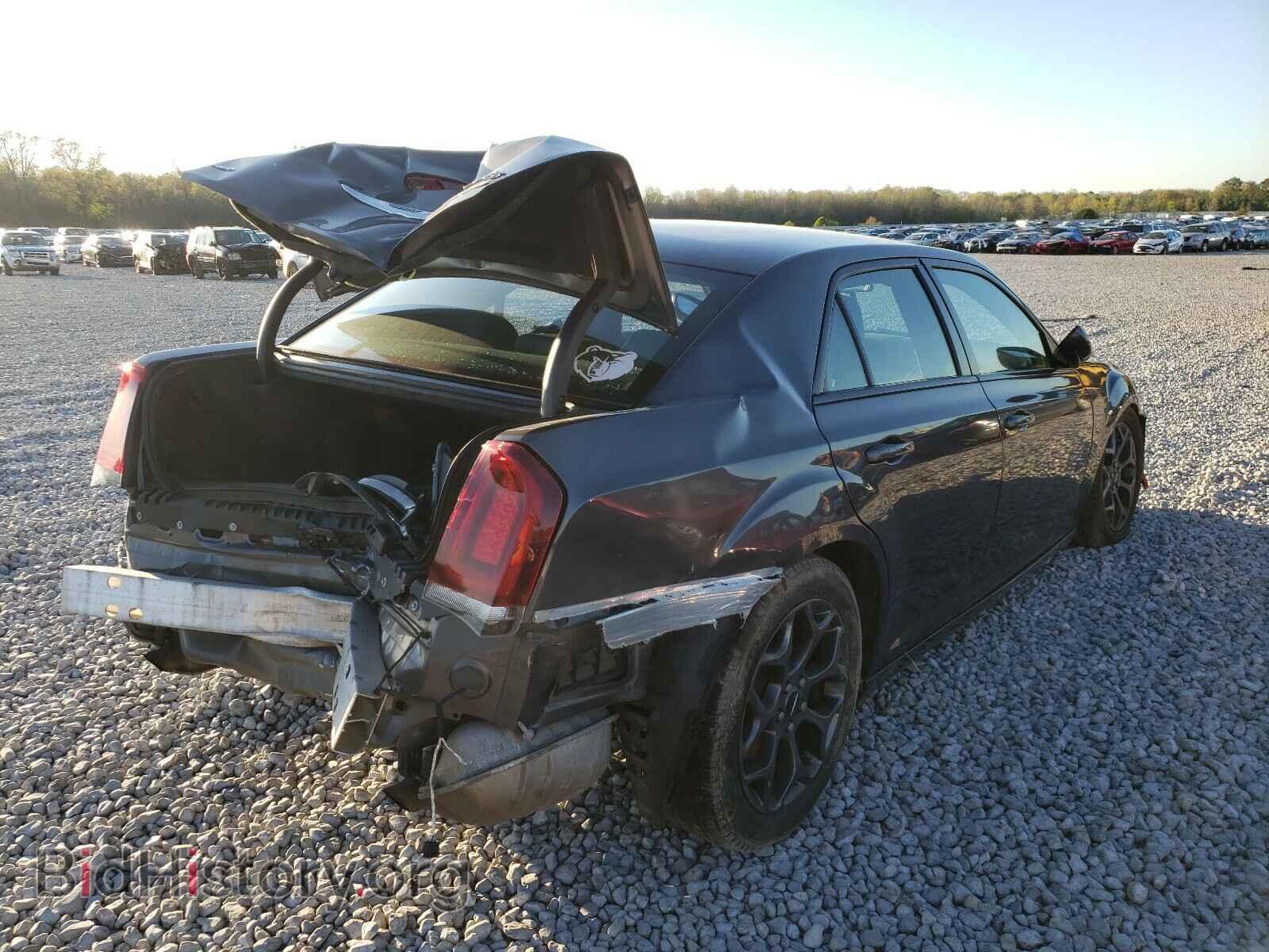 2017 CHRYSLER 300 - VIN: 2C3CCAGG7HH637671 - Фото 4
