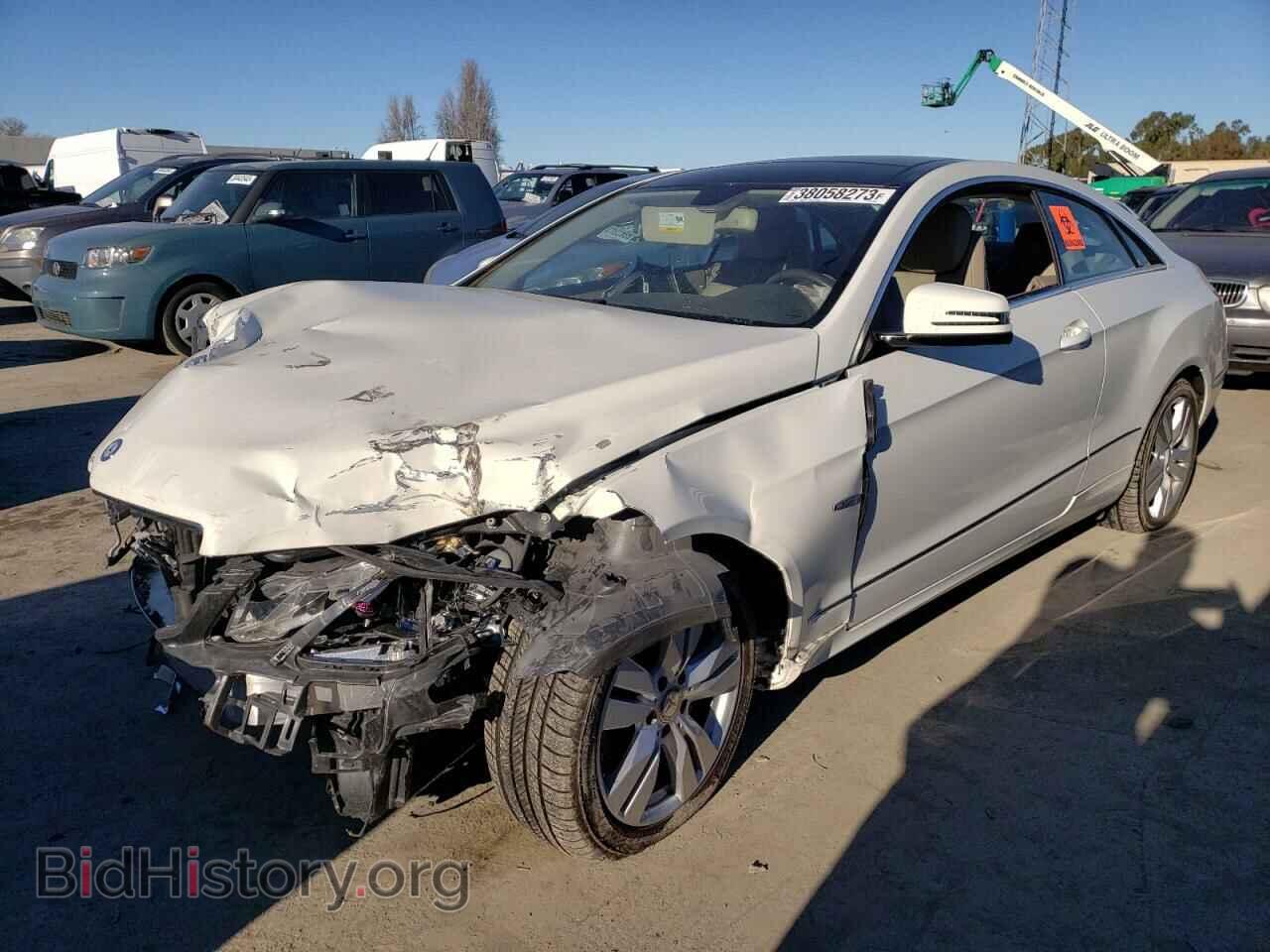 Фотография WDDKJ5KB7CF134559 - MERCEDES-BENZ E-CLASS 2012