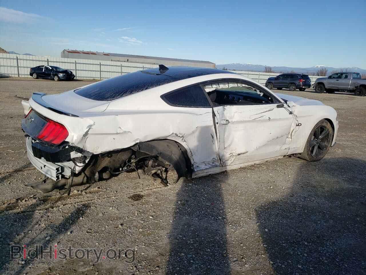 2021 FORD MUSTANG - VIN: 1FA6P8CF2M5107165 - Фото 3